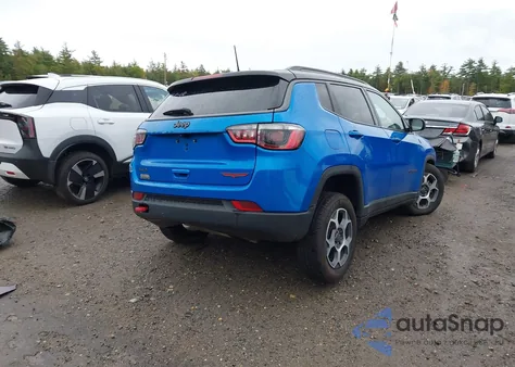 2022 Jeep Compass Trailhawk 4X4 from USA, damaged, VIN 3C4NJDDB6NT186451